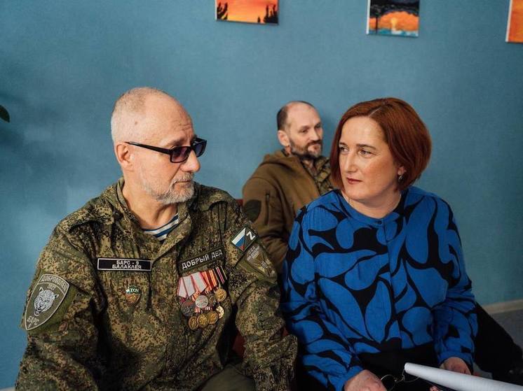 Пензенские сотрудники фонда «Защитники Отечества» встретились с ветеранами СВО