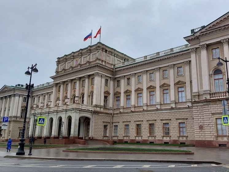 Депутаты ЗакСа планируют проводить заседания вне Мариинского дворца