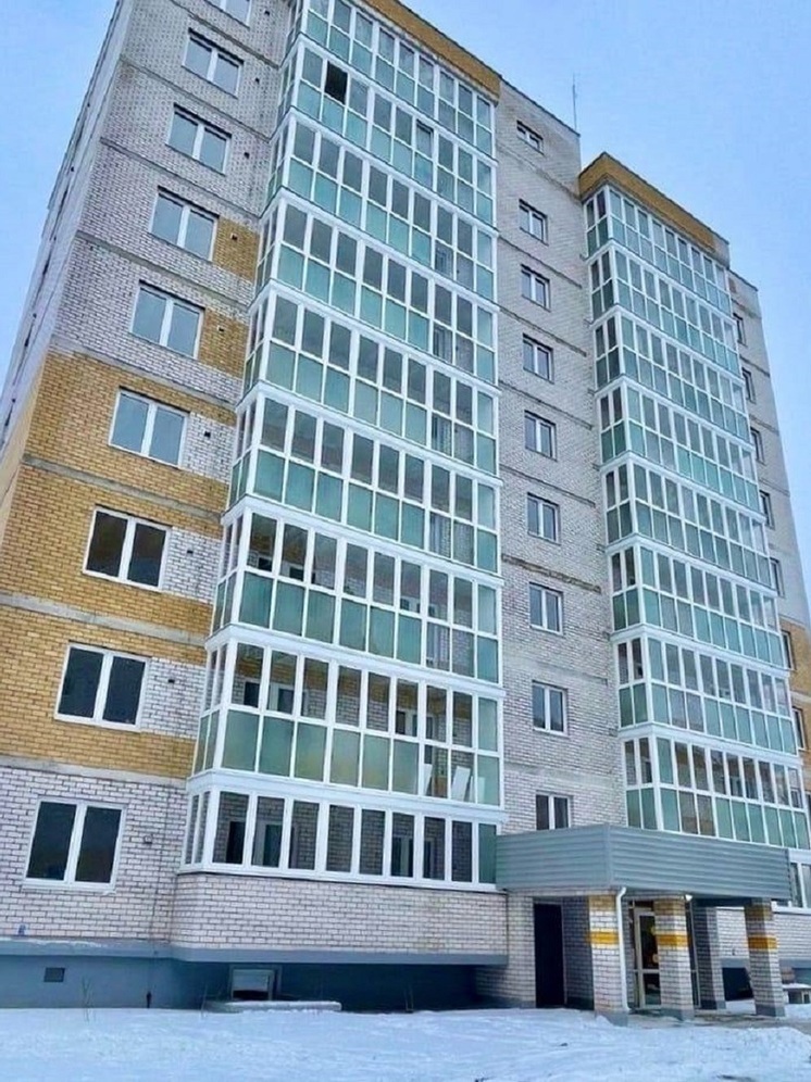 Одноподъездный дом ввели в эксплуатацию в Псковском районе