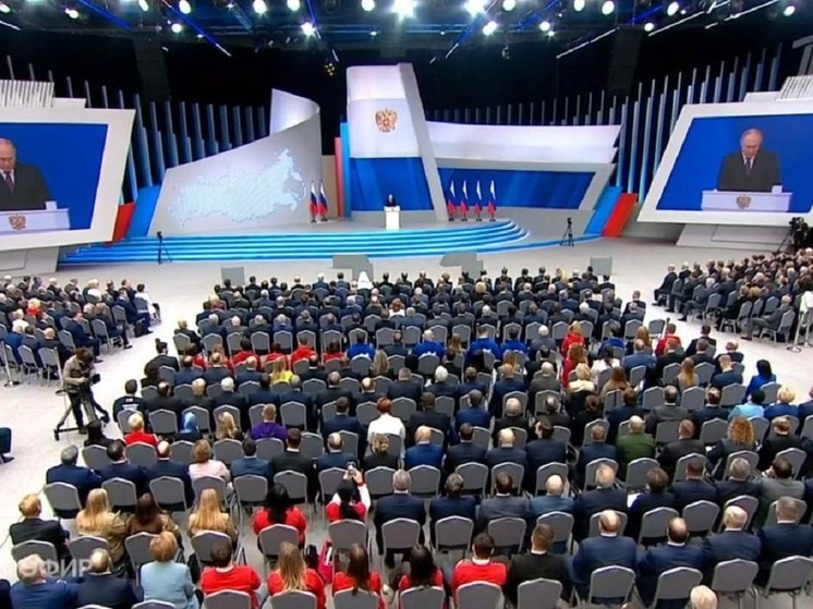 «Четкий план и руководство к действию»: спикер парламента Ямала прокомментировал обращение Путина к Совфеду
