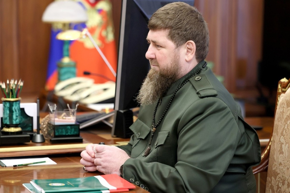 Kadyrov watched Putin's message at work