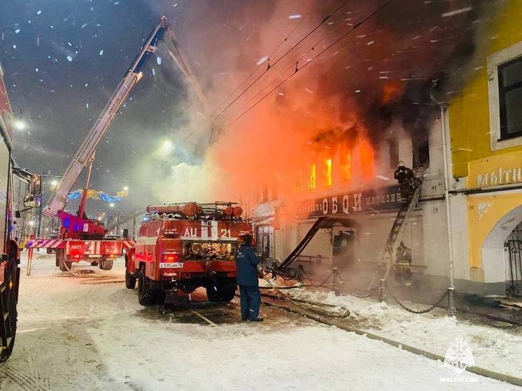 В Рыбинске назвали причину пожара в Мучном гостином дворе