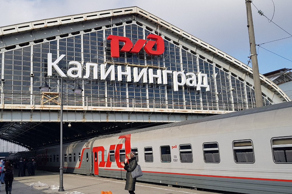 Lithuanian authorities have banned the disembarkation of passengers from trains heading to Kaliningrad