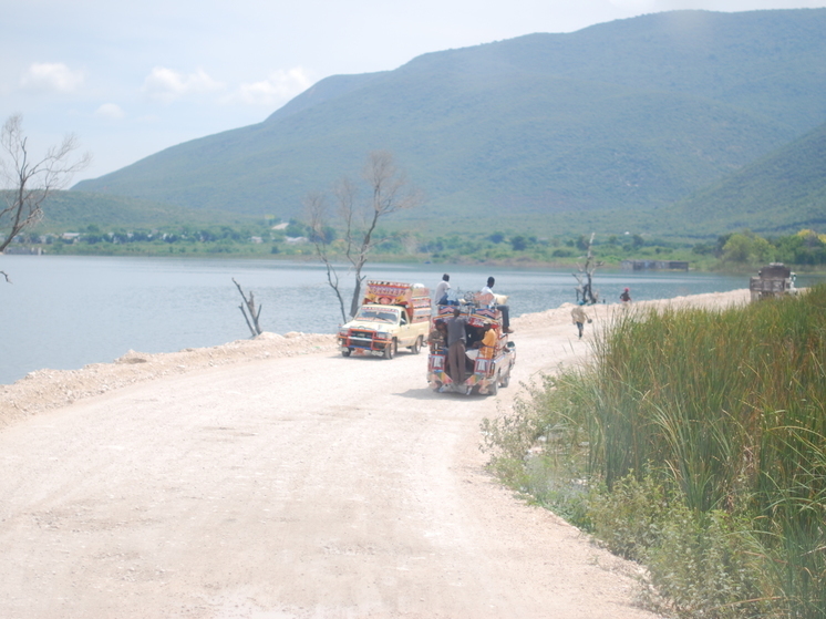 На Гаити главарь бандитов объявил освободительную войну в столице