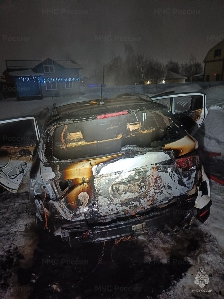 В Ярославле за одну ночь сгорели два автомобиля