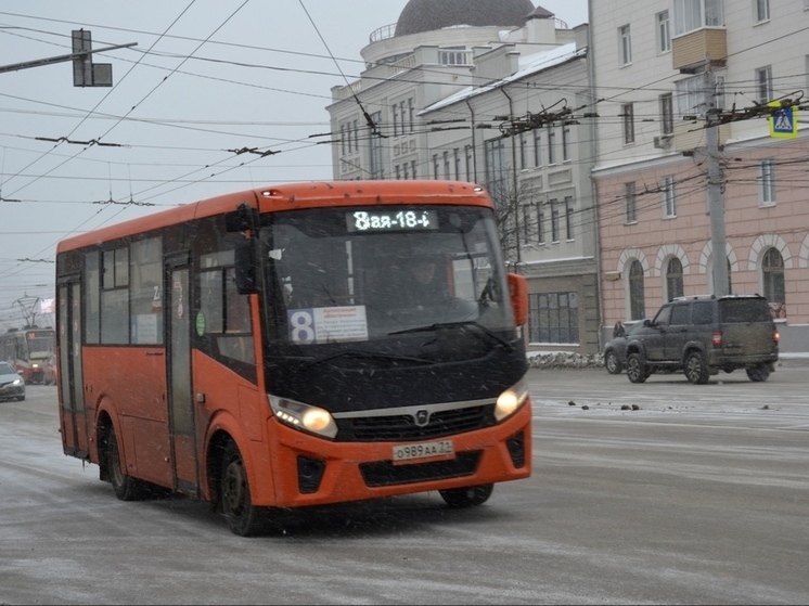 Около «Голубого огня» в Туле столкнулись 2 автобуса