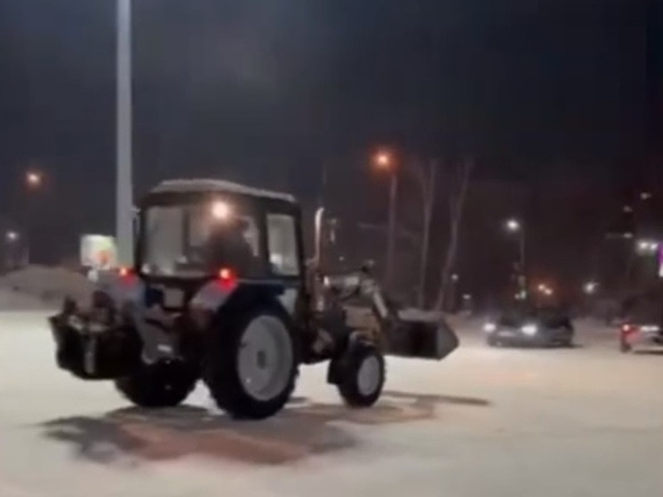 В Томске опубликовано курьёзное видео гонок на тракторе