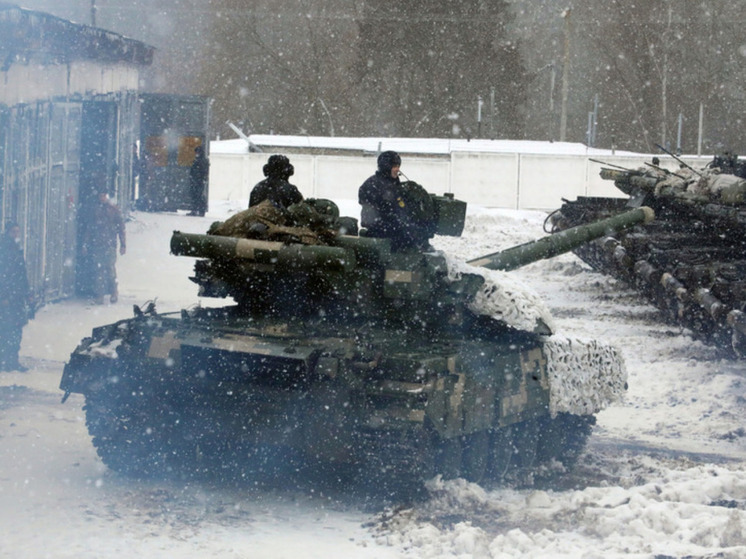 Mash: ВСУ обстреляли из танка таможенный пункт в Брянской области