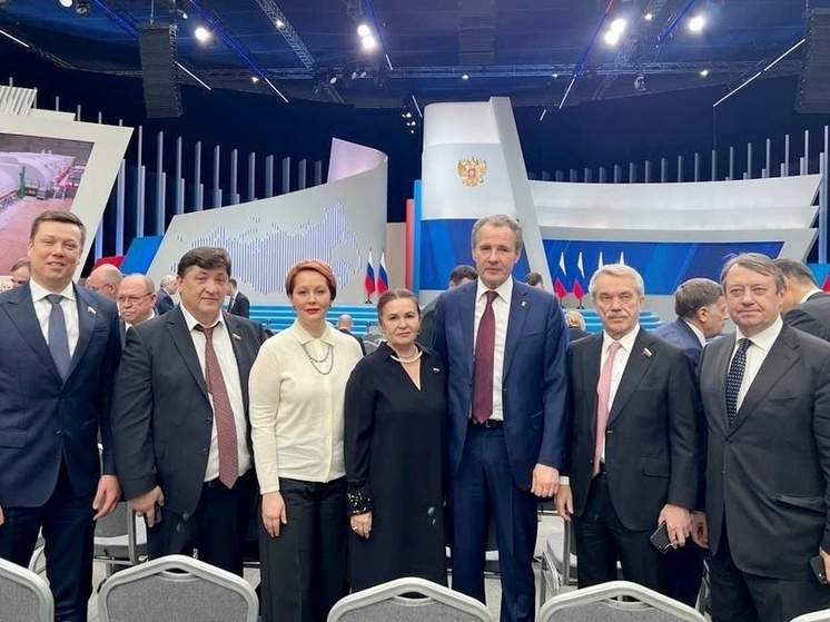 Гладков прокомментировал послание президента Федеральному собранию