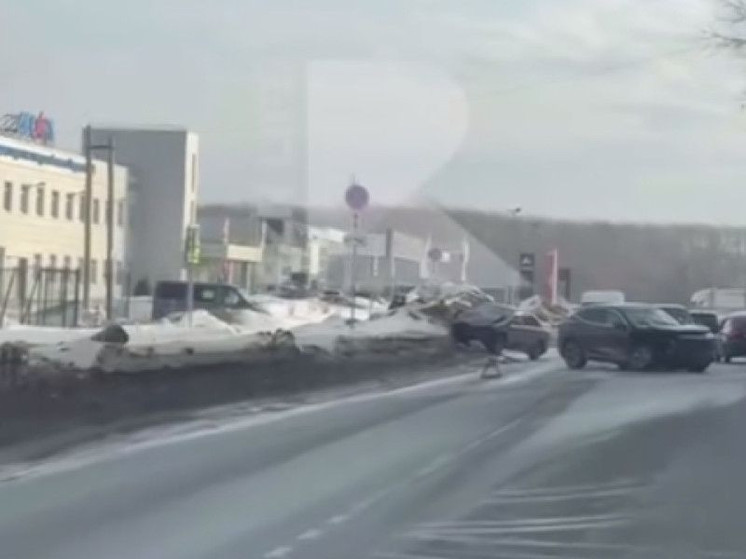 На улице Солнечной в Рязани произошло серьёзное ДТП
