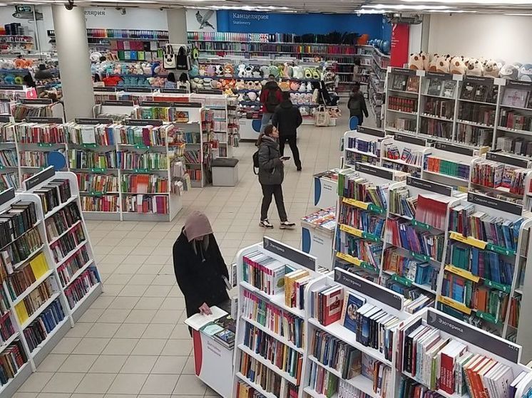 Писательница Донцова расскажет о популяризации чтения на форуме в Новгороде
