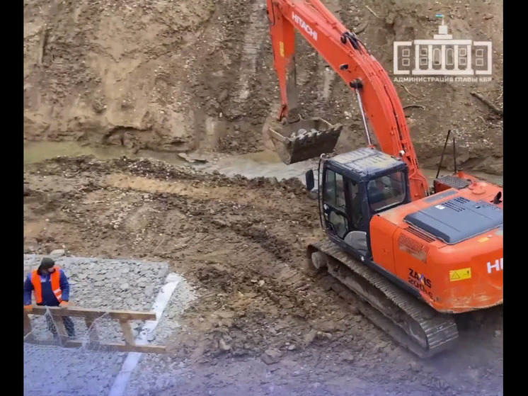 В Кабардино-Балкарии продолжается капремонт дороги, связывающей четыре района