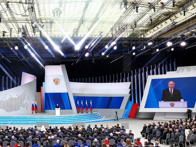 Алексей Анохин присутствовал на выступлении Владимира Путина перед Федеральным Собранием