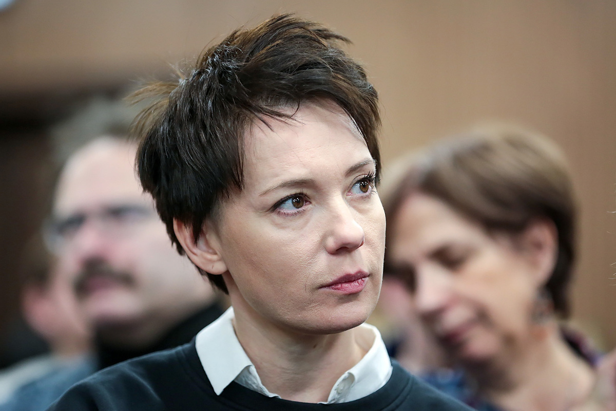 Khamatova spoke about her readiness to work as a taxi driver in exile