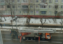 Как минимум один человек пострадал в результате взрыва и пожара в подмосковном Серпухове