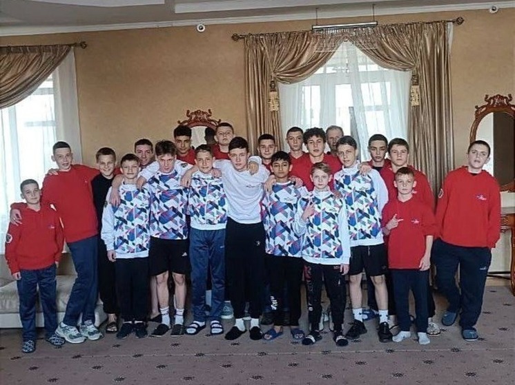 Херсонские футболисты отправились в Крым на соревнования