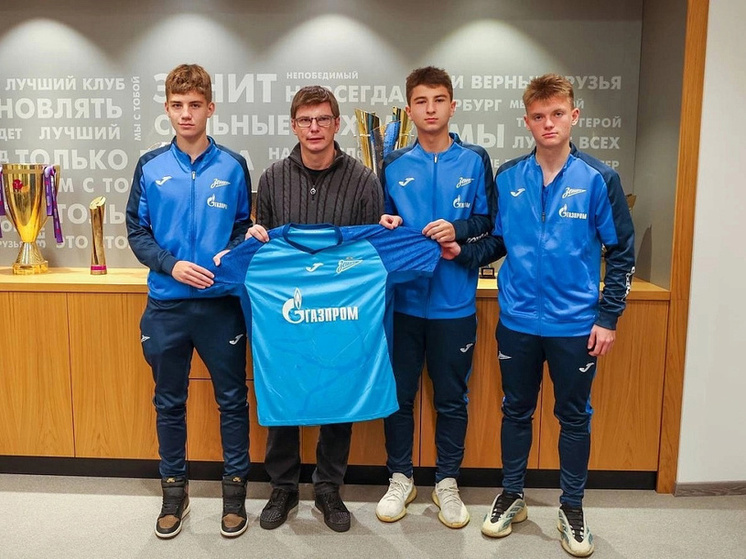 5 юных курских футболистов заключили контракты с клубами РПЛ