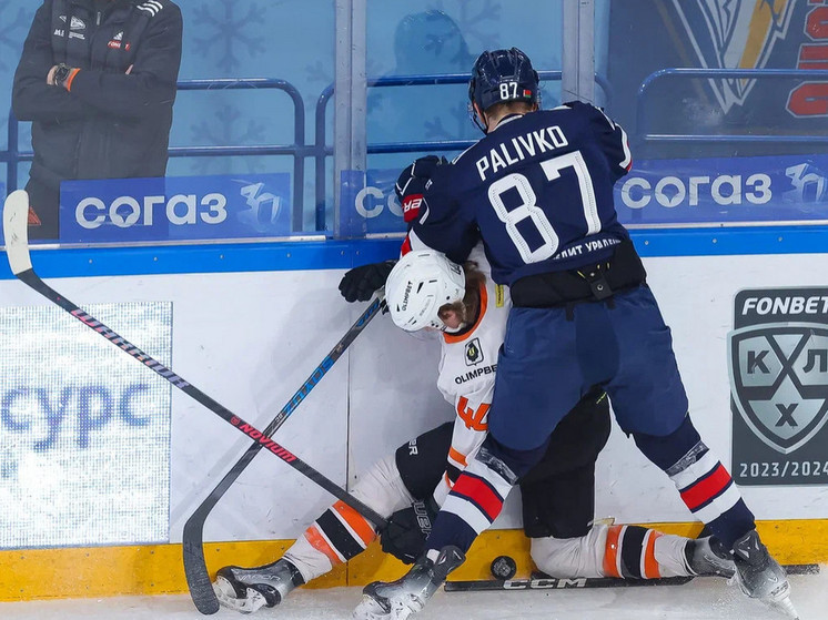 Все решилось только в третьем периоде, хабаровчане смогли отыграть только одну шайбу из двух