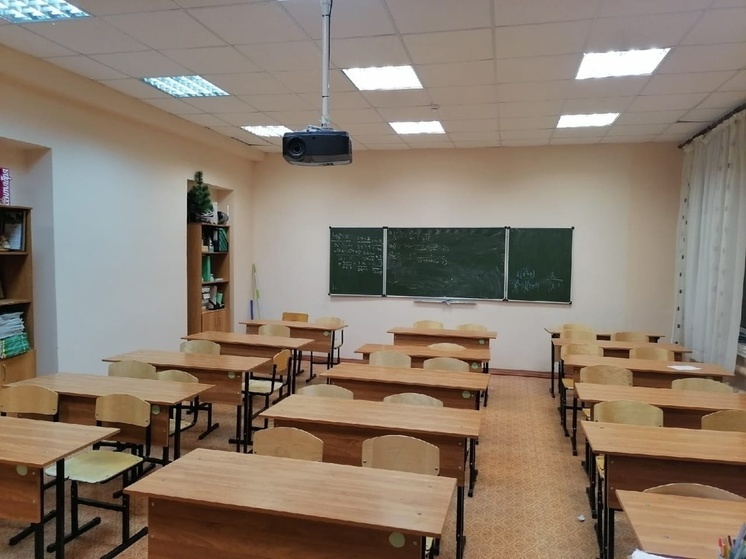 В Ярославле пока не начат набор первоклашек в школу на Пашуковской