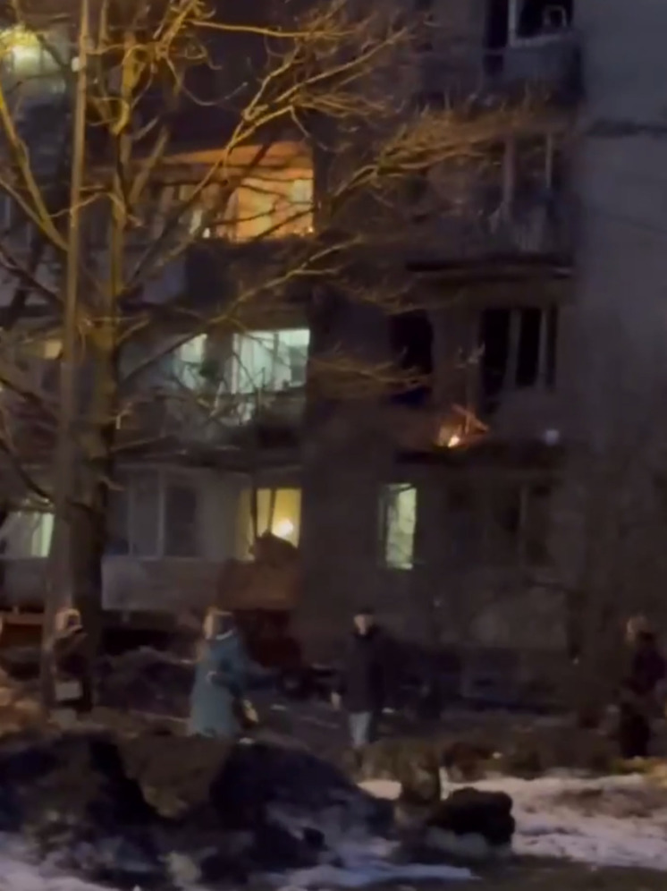 В соцсети попали кадры с места взрыва беспилотника в Санкт-Петербурге