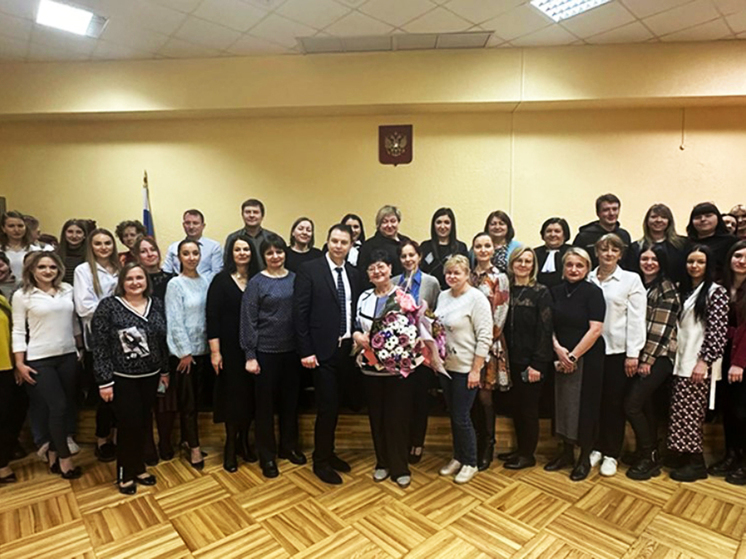 В Воронеже Советский райсуд проводил в отставку судью с многолетним опытом