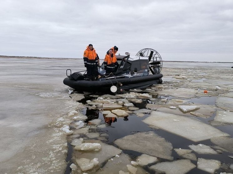 На озере Ильмень в Новгородской области утонули два рыбака