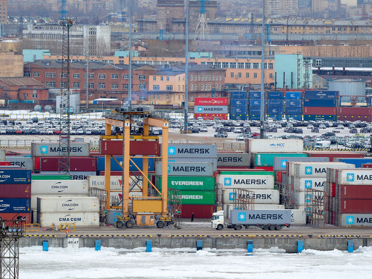 Экспорт из Турции в Россию сократился в феврале на 33% на фоне санкций США