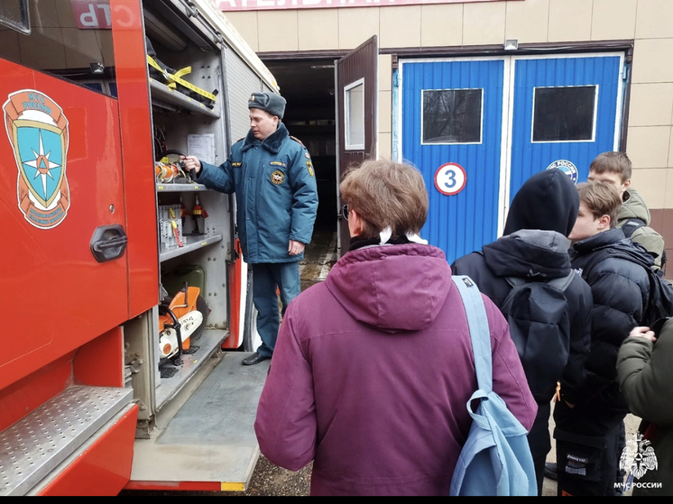 Музей пожарных посетило множество смоленских студентов и школьников