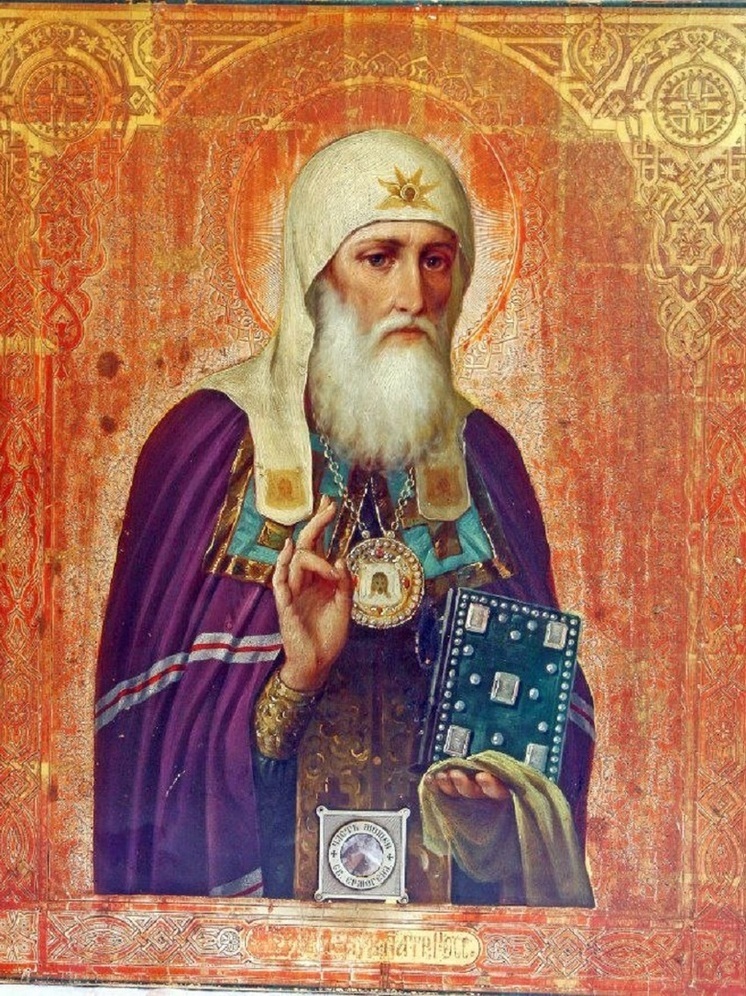 В епархии показали уникальную икону – подарок святителя Макария верующим томичам