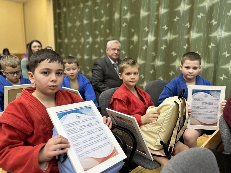 Самбисты из Приморска приняли участие в спортивном Форуме в Мурманской области