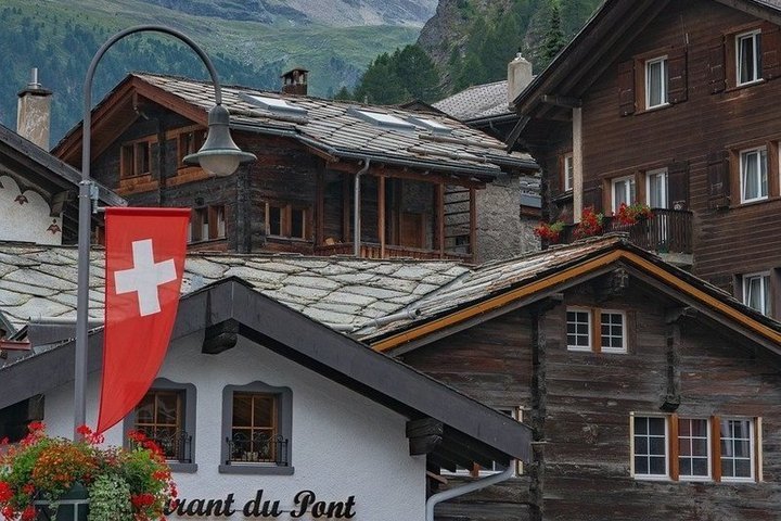 In Switzerland, an additional “13th pension” was supported in a referendum