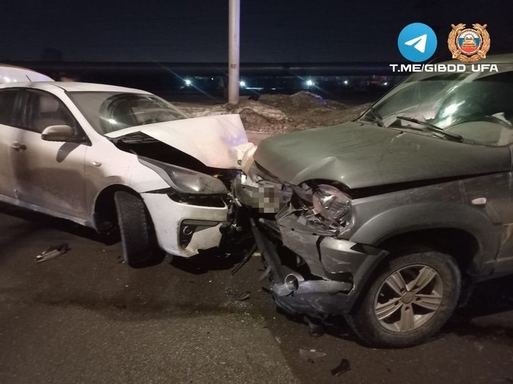 В Уфе в аварии пострадали 25-летняя пассажирка