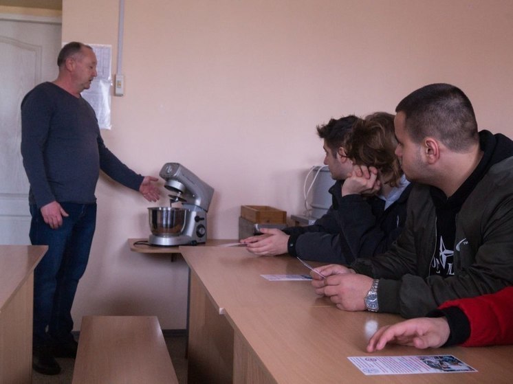 Выпускники колледжа посетили кафедру пищевого производства в МелГУ