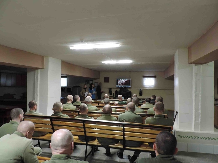 Осужденные в Карелии почтили память писателей и поэтов-фронтовиков