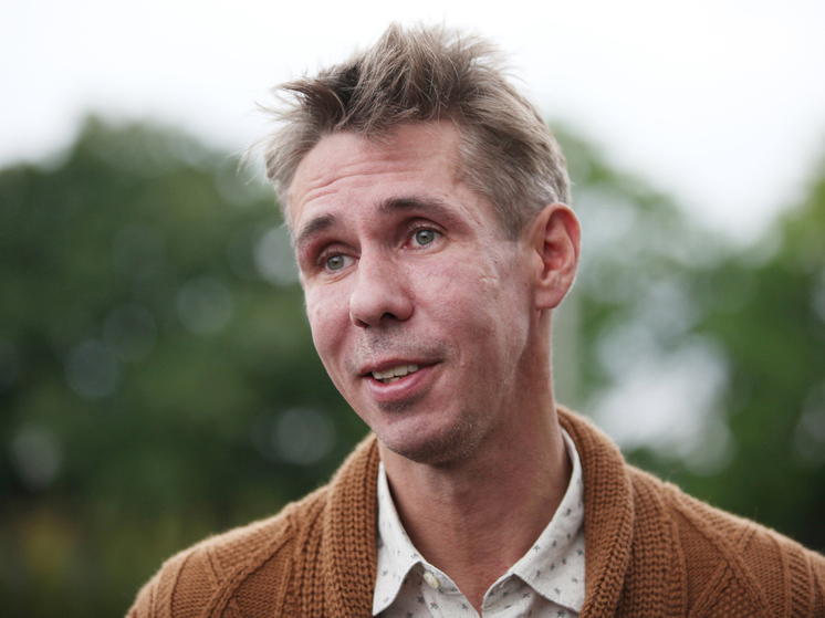 Обнищавший безработный Панин подался в «коучи»: зовет на собственные курсы актерского мастерства