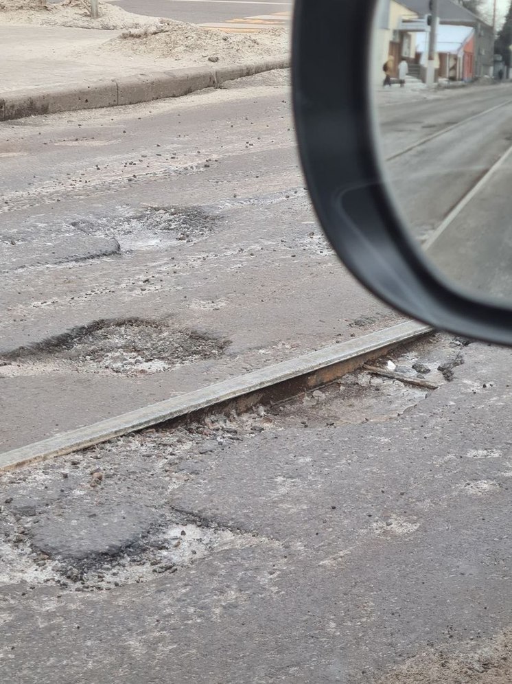 В Курске составили список самых разбитых дорог