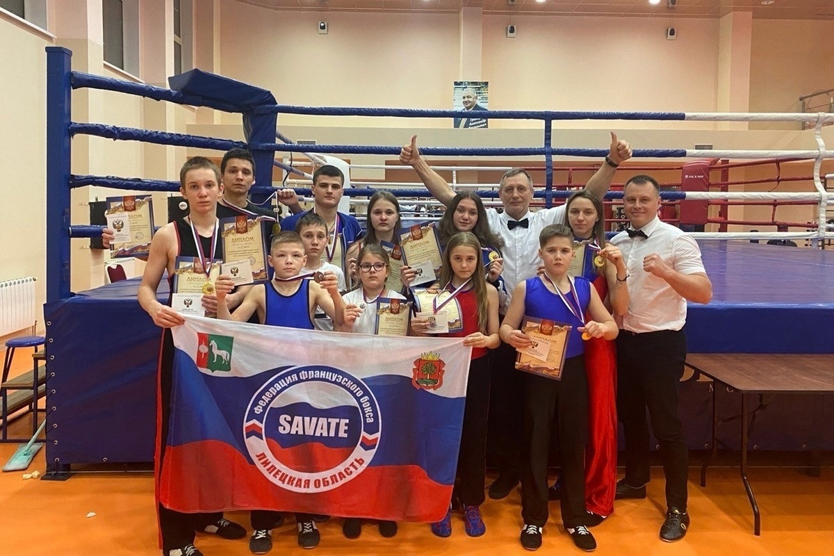 The Lipetsk savat team won 10 medals at the championship and championship of the Central Federal District