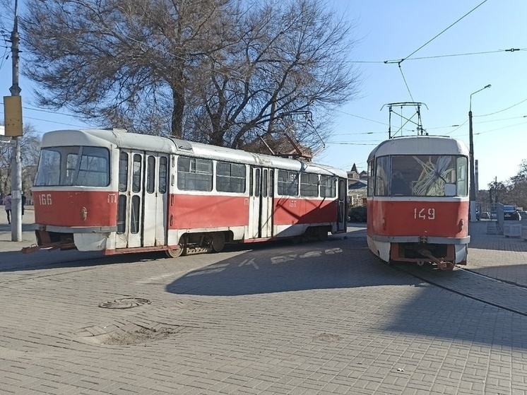 Ленобласть завершила первый этап восстановления трамвайно-троллейбусного управления в Енакиево
