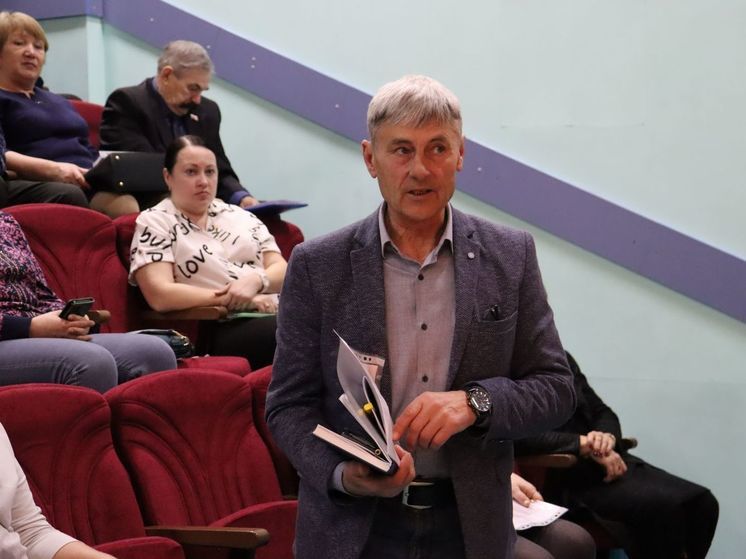 Алтайские социалисты провели обучающий семинар для депутатов и муниципальных глав