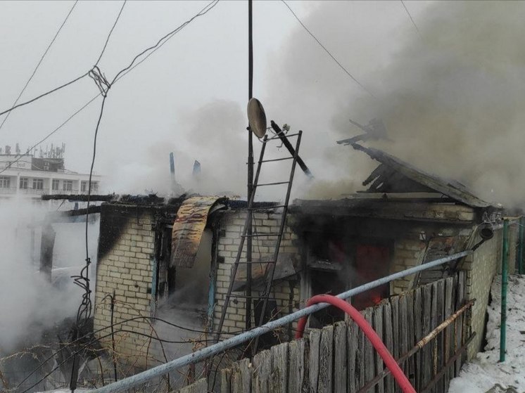 Мужчина получил ожоги на пожаре на Гвардейской