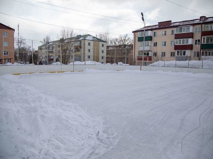 В Южно-Сахалинске объявили о закрытии уличных катков