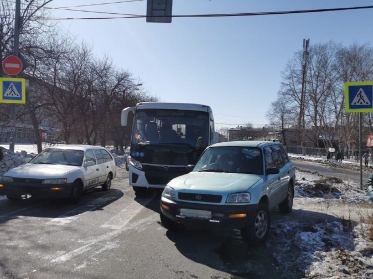 Пенсионер сбил школьника на дороге в Комсомольске-на-Амуре
