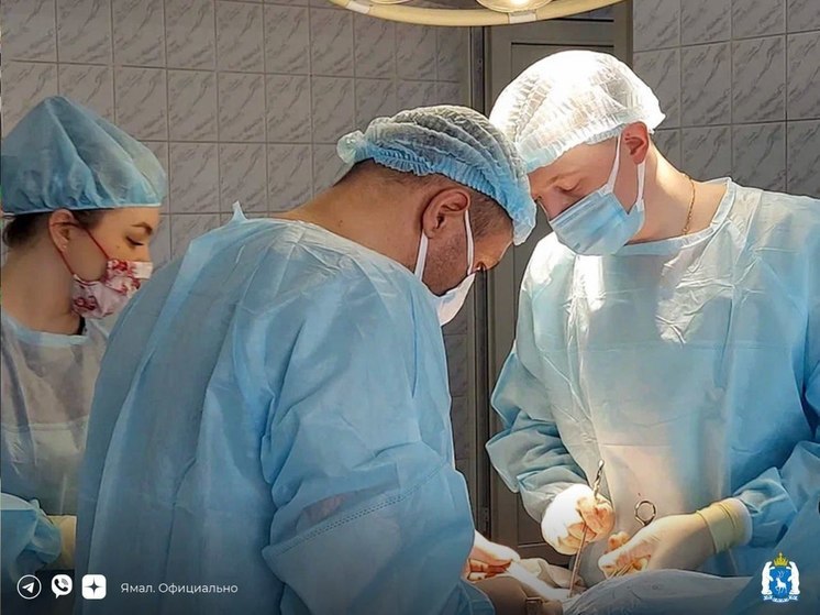 Врачи Нового Уренгоя прооперировали пациентку с гигантской грыжей