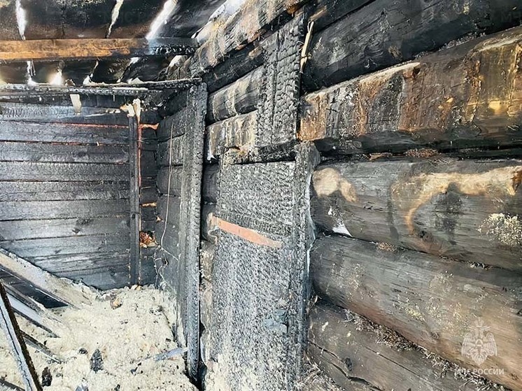 На пожаре в Черемховском районе спасли пенсионера