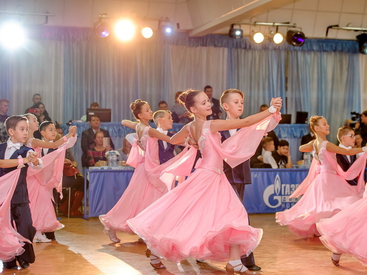 На Ямале наградили победителей региональных соревнований по танцевальному спорту