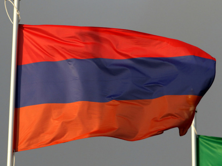 Армения потребовала прекращения службы российских пограничников в аэропорту Звартноц