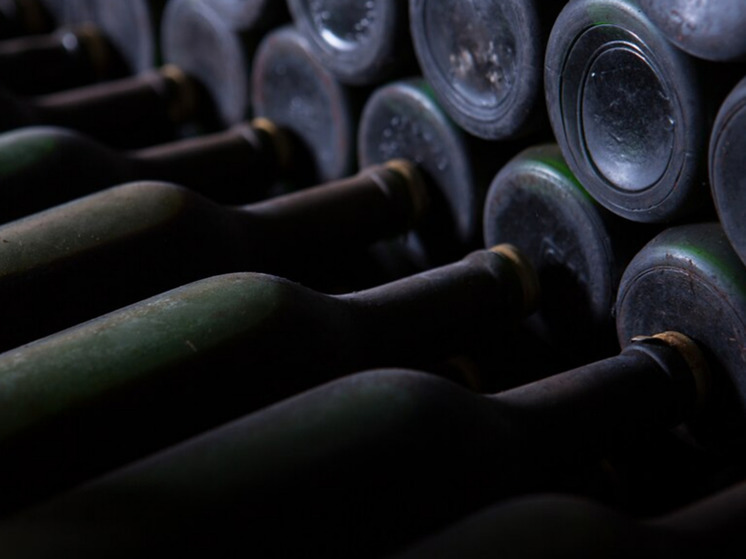 Названы последствия пошлины в 200% на вино из недружественных стран