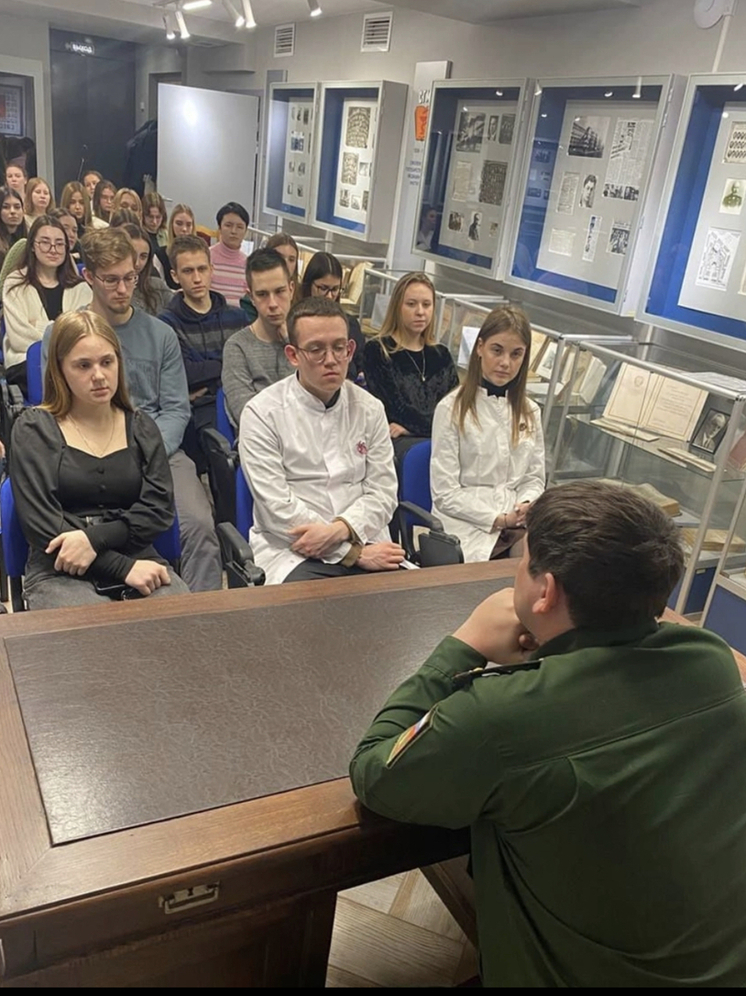 Прошла встреча студентов  Смоленского государственного медицинского университета с ветераном боевых действий