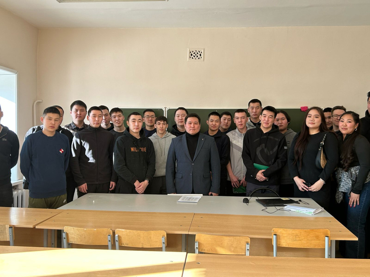 Студентам СВФУ имени М. К. Аммосова представили мастер-план развития столицы Якутии