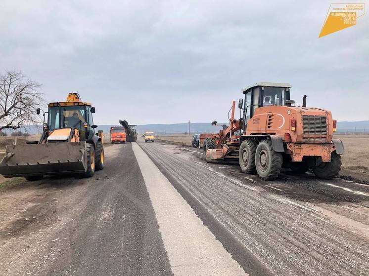 В Ингушетии ремонтируют дорогу, связывающую регион с Северной Осетией